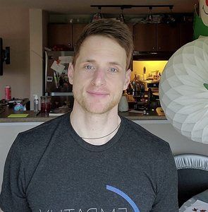 Meet your Posher, Chris